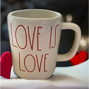 ❤️NWT Rae Dunn Love is Love mug❤️